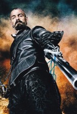 RAY STEVENSON signed Autogramm 20x30cm THREE MUSKETEERS in Person autograph ACOA