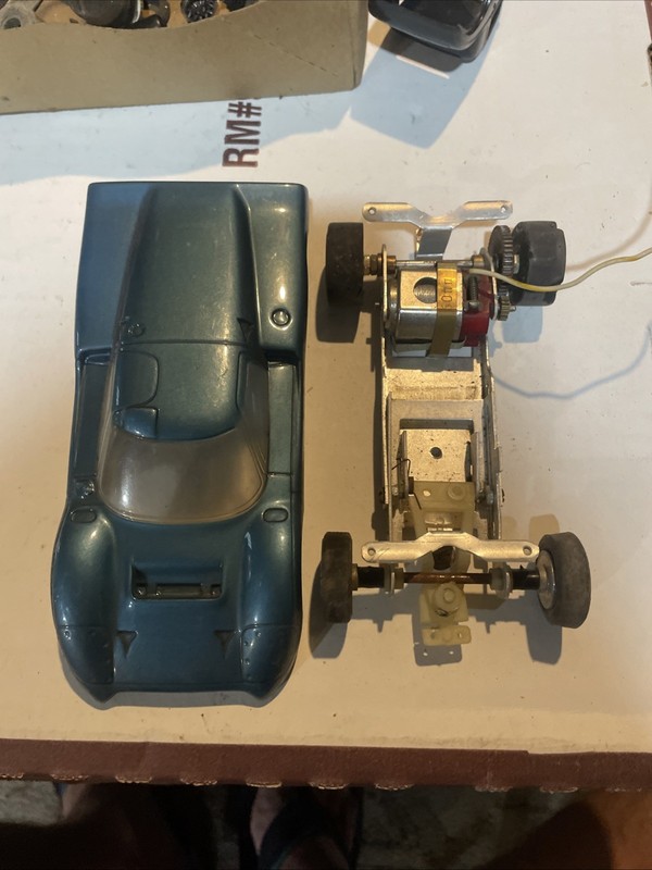 MPC Dyno-can Working Chassis 1/24 scale slot car Ford J Body Vtg Rare