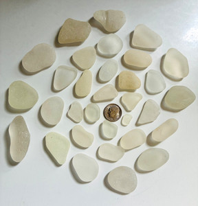 Lot of 32 Genuine Sea Beach Glass SURF TUMBLED CREAMS YELLOWS TANS