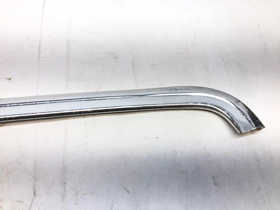 Chevrolet El Camino 1973 moldura cromada delantera derecha para parabrisas vidrio OEM Foto 2 de 4