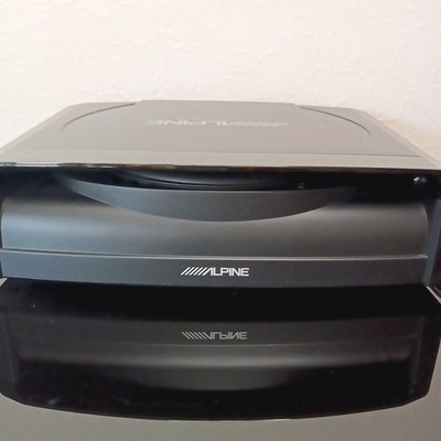 Alpine SWE-1200 Powered Car Subwoofer Built-in Amp 150W RMS JDM
