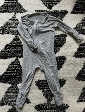 2 Little Sleepies Zippys 0-3 Months. Gray Ribbed Moon Phases