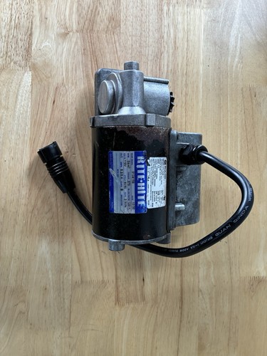 Genuine Rite Hite Dok Lok Motor 0138158 Used Tested Working Discontinued Item