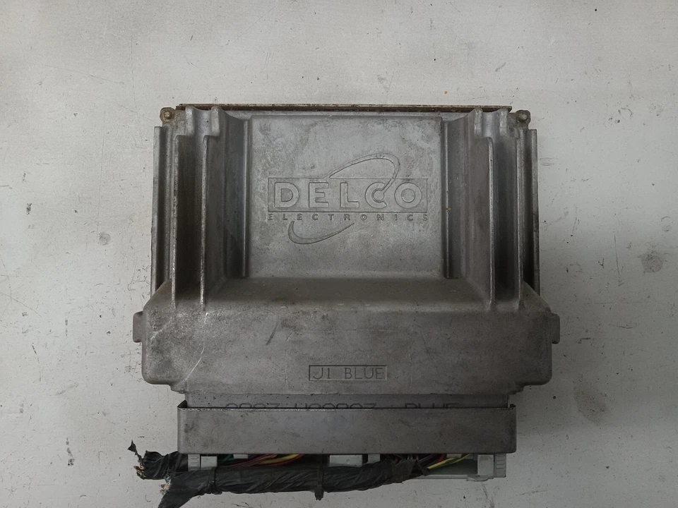 Unidad de módulo de control informático Pontiac Bonneville 1998 motor ECM OEM, 590-05069 Foto 2 de 3
