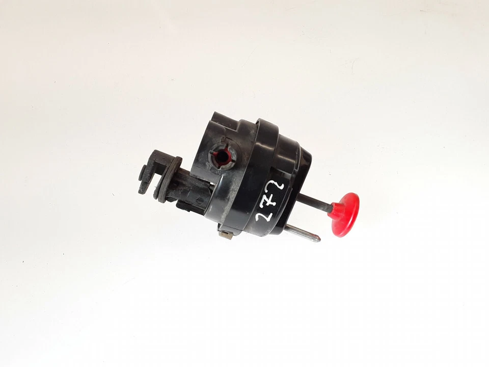 MB Mercedes-Benz E250 W124 1993 2.5D tanque de combustible para válvula de ventilación diésel Foto 4 de 4