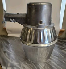 Cooper Lighting 100W 60HZ  120V Dusk-to-Dawn Lamp CLP-0009398 Barn Light C1