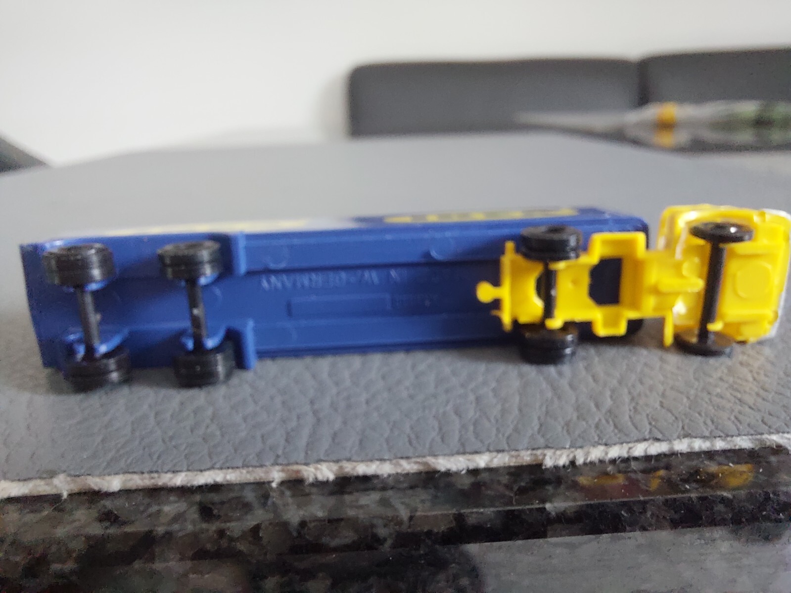 Bild 4 von 7