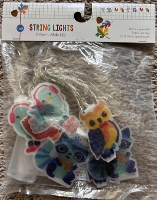 New String Lights 8 LED Warm White, 3.5 ft Battery Operated Indoor Use