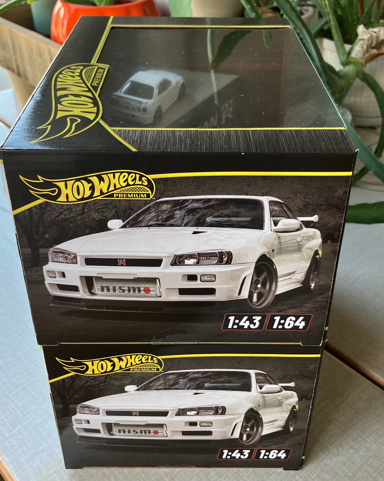 TWO BOXES Hot Wheels 2026 Costco 1:43 1:64 Nissan Skyline GT-R V-SPEC ...