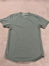 Bylt Shirt Mens Medium Green Drop Cut Lux Short Sleeve Casual Gym Performance