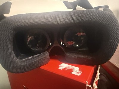 Evo Vr Virtual Reality Headset for All Smartphones IOS & Android Color Black New