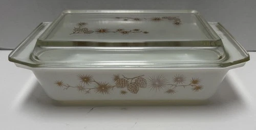 Vintage 1960's Pyrex 2 QUART 575-B Gold Pine Cone Design w/ 550 Glass Lid EUC