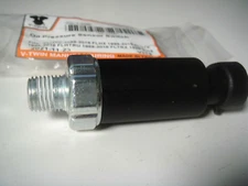 Harley Oil Pressure Sensor Switch 99-16 FLHX FLHTC FLTRX FLHTK V-Twin 32-1396 E4