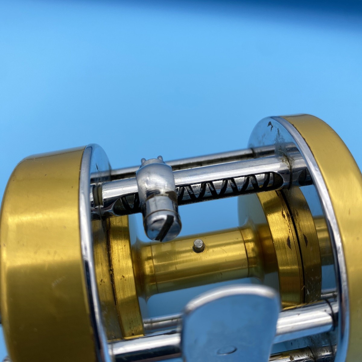 PENN 920 LEVELMATIC BALL BEARINGS FISHING REEL - MADE IN USA