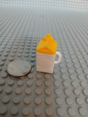MGA Surprise Have you seen Me-ow Milk Carton Doll Accessory