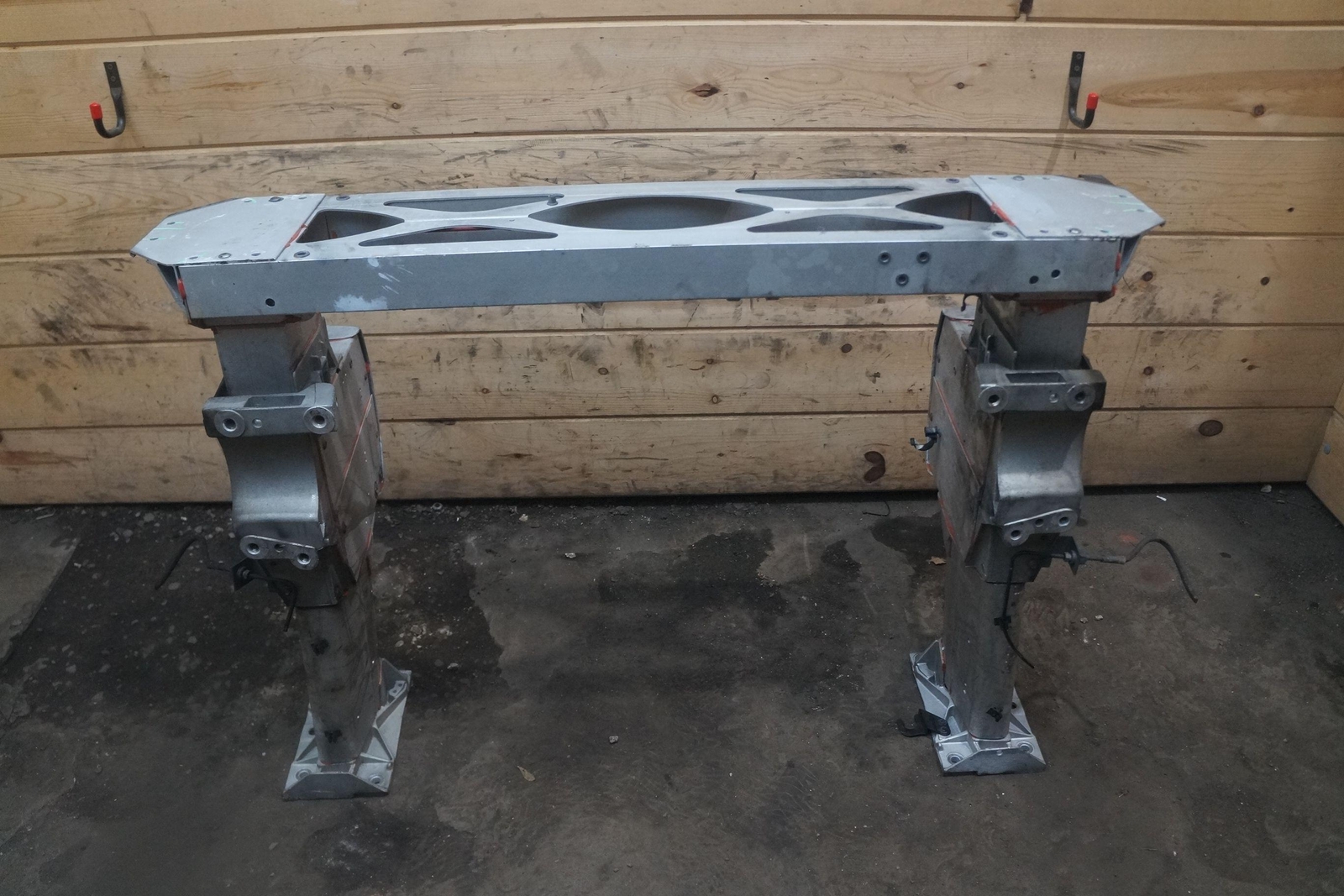 Front Structure Subframe Strut Tower 9G33-CSA01-AA Aston Martin V8 Vantage 2006