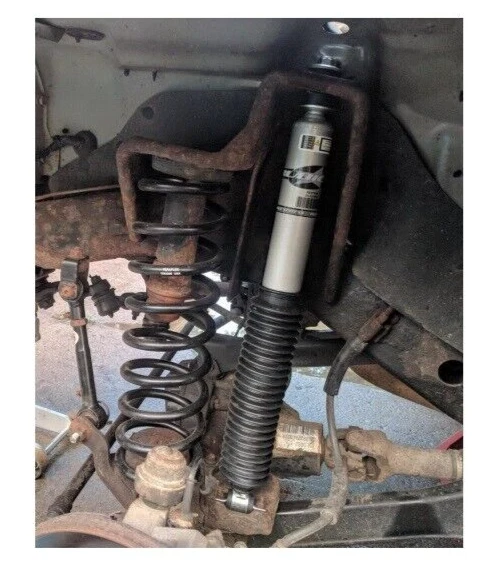 Amortiguadores delanteros Rubicon Express para Jeep Wrangler JK 2007-2018 con kit de elevación de 4-5" Foto 3 de 3