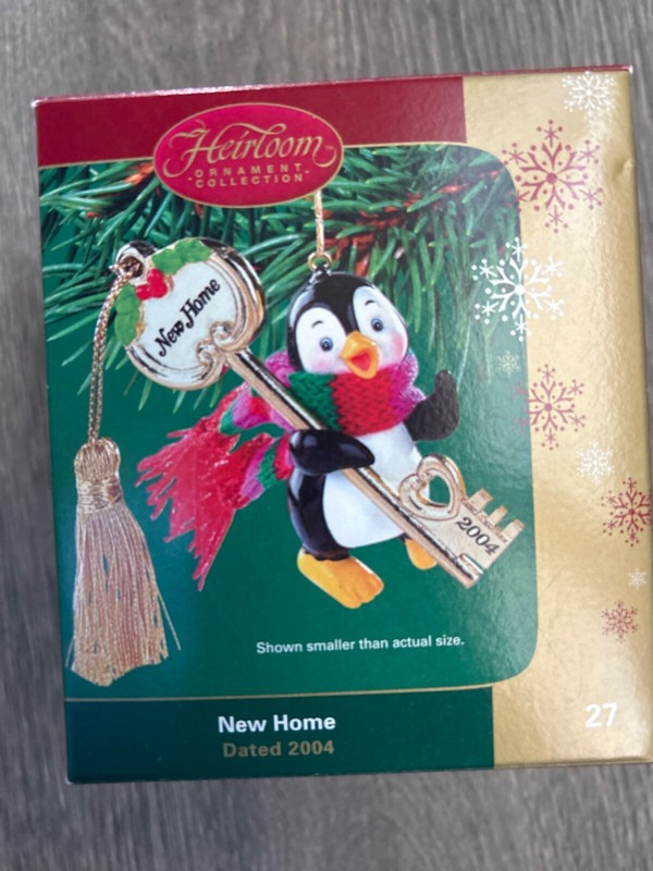 christmas ornament new home 2004 heirloom ornament collection