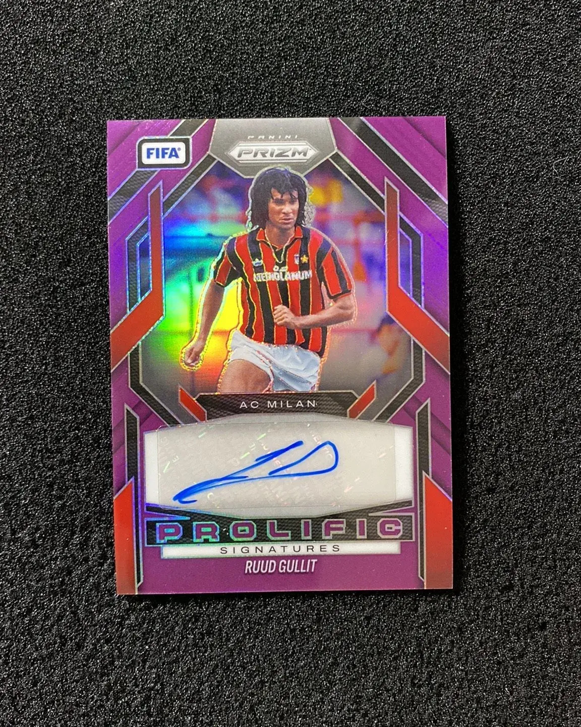 2025-26 Panini Prizm FIFA Ruud Gullit Prolific Auto Purple 09/10 #PS-RG MC68 view 1