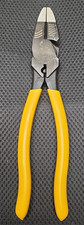 Klein Tools  9 High Leverage Side Cutting Pli...