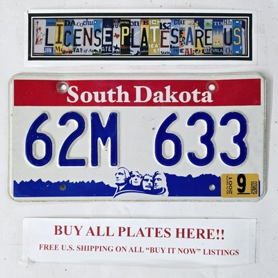 SOUTH DAKOTA LICENSE PLATE  FREE    62M 633 ~ 2001 MT. RUSHMORE GRAPHIC TAG