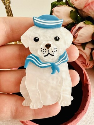   Erstwilder Brosche Seehund Harz Vintage Unikat Outlet