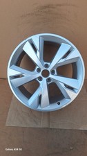 AUDI Q4 E-TRON 20 INCH ALLOY WHEEL SILVER 89A601025L - 9Jx20" ET42  GENUINE