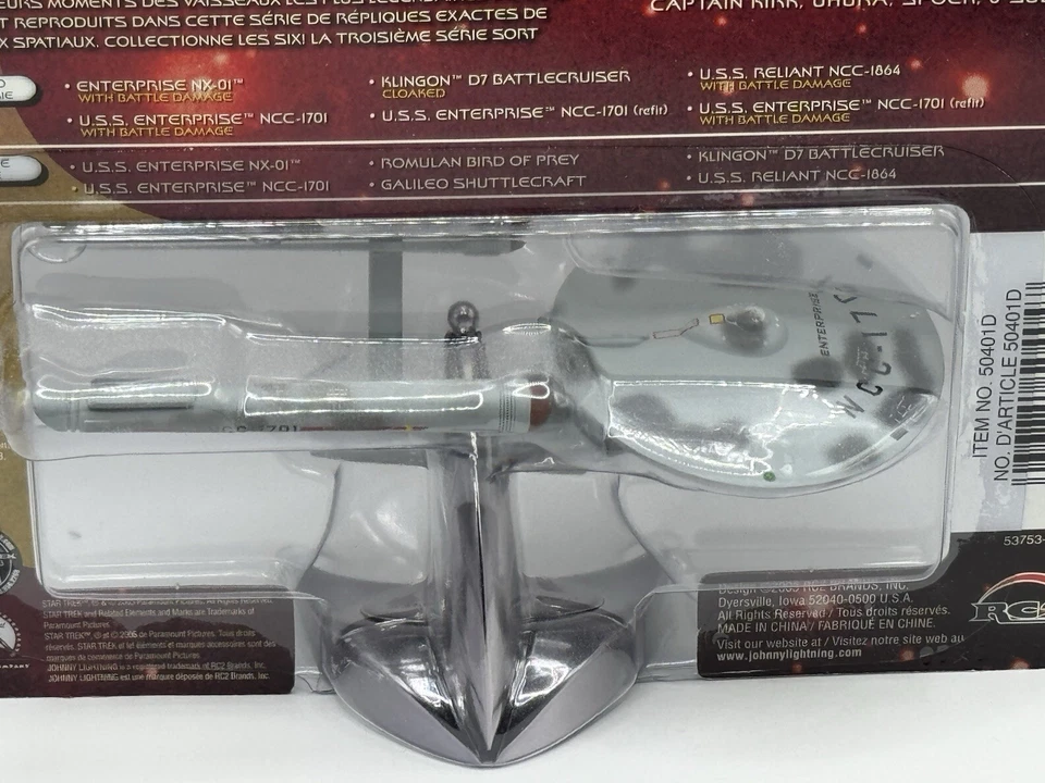 Johnny Lightning Legends of Star Trek USS Enterprise NCC-1701 w/ Battle Damage - Image 4 of 4