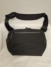 ALPAKA Sling Crossbody Messenger Bag NEW 