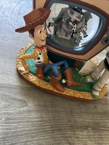 Disney's Pixar Toy Story 2 1995 TV Snow Globe..Great unique snowglobe!!๐๐ค - Picture 2 of 10