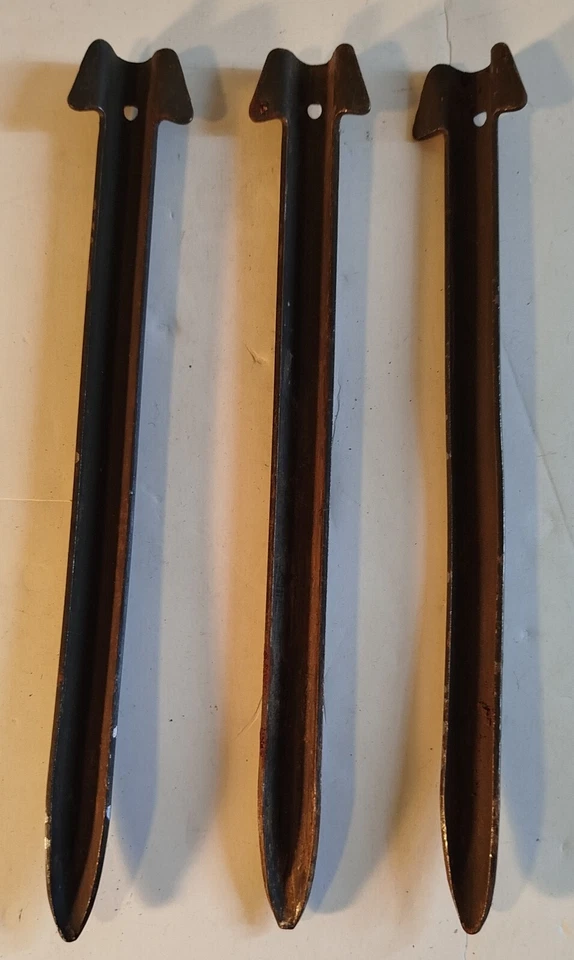lot de 3 piquet de tente métal militaire Allemand - Photo 2/2