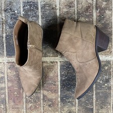 Loft Outlet Women Tan Nude Western Studded Block Heel Ankle Booties Boots Sz 10