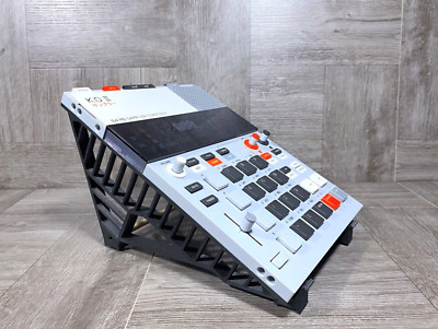 30º Stand for Teenage Engineering EP-133 K.O. II / EP-1320 Medieval - DWL  BLACK