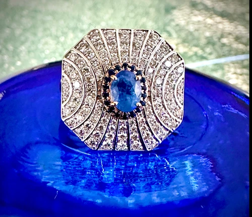 Stunning Kashmir No Heat Blue Sapphire And Diamond Ring GIA Certified