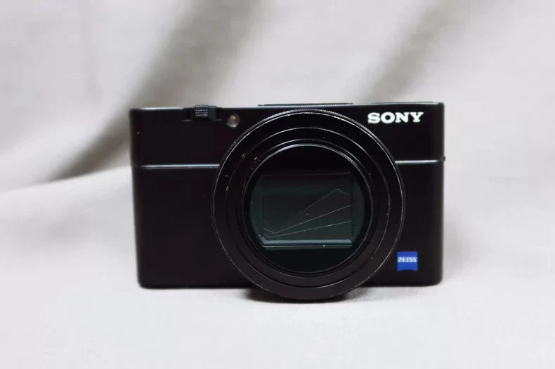 Sony Cyber-shot DSC-RX100 VI Digital Cameras for Sale | Shop New