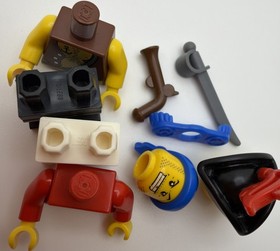 LEGO MINIFIGURES Brickbeard 6243: IMPERIAL SOLDIER Red Plume & PIRATE Gold Tooth