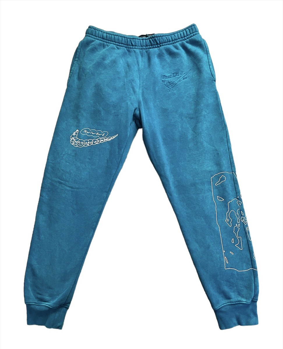 nike club cuffed cargo sweatpants in teal