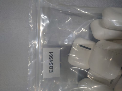 Lot of 20 Apple Earbuds & Charging Cases - For Parts, Signs of Use - 第 10/10 張圖片