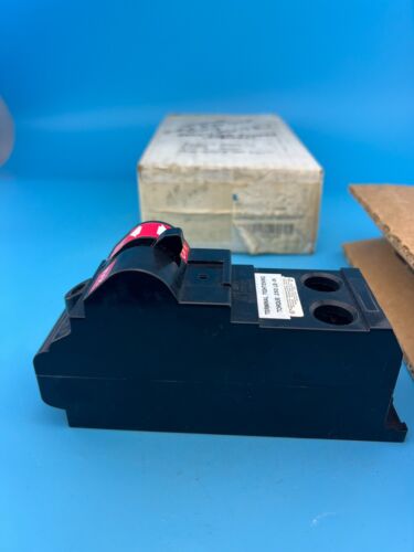 Murray Crouse-Hinds 200 Amp 2 Pole MD-A Circuit Breaker MD2200 240VAC *BRAND NEW - Picture 2 of 9