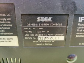 Sega Genesis Model 1 MK-1601 High-Definition Console Bundle W/3 Games-TESTED-  