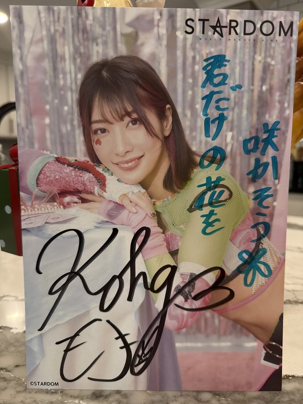 2023 STARDOM Momo Kohgo Autographed Portrait NJPW WWE AEW NXT Toni Storm