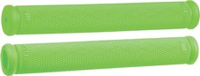 8" One-Piece Grips - Color: Black - Style: Grips