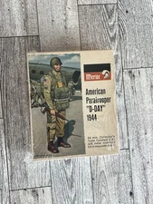 Hobby Centers / Merité - American Paratrooper “D-Day” 1944 - 54mm - #818 Metal