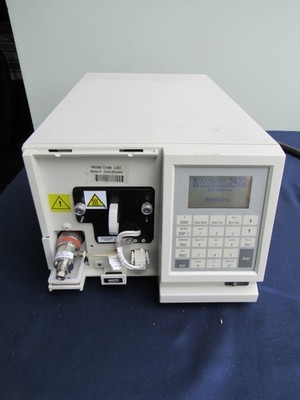Waters 2420 Evaporative Light Scattering (ELS) Detector powers on but read.