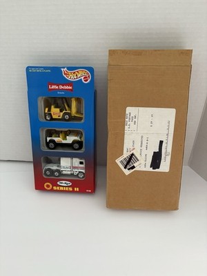 Hot Wheels Little Debbie Snacks 3台パック Hot Wheels Little Debbie 3-piece set n box never removed