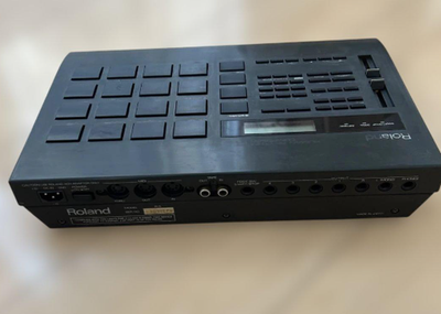Roland R-5 Human Rhythm Composer drum machine main body only | eBay