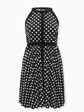 Torrid ~ Mini Studio Knit Skater Dress ~ Size 2 ~ NWT