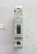 FRESH TAKEOUT SIEMENS CQD ONE POLE CIRCUIT BREAKER 15 AMP (BIN83)