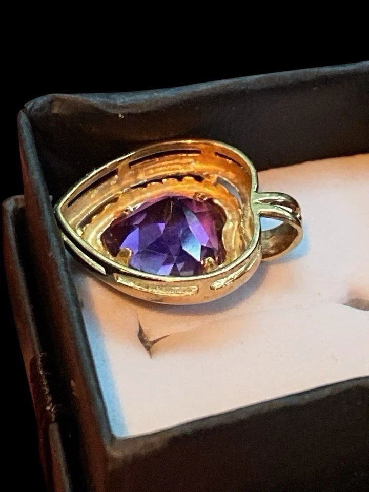 Dije colgante de amatista de oro amarillo sólido de 14 quilates 17 mm x 20 mm 3,4 gramos Foto 3 de 4