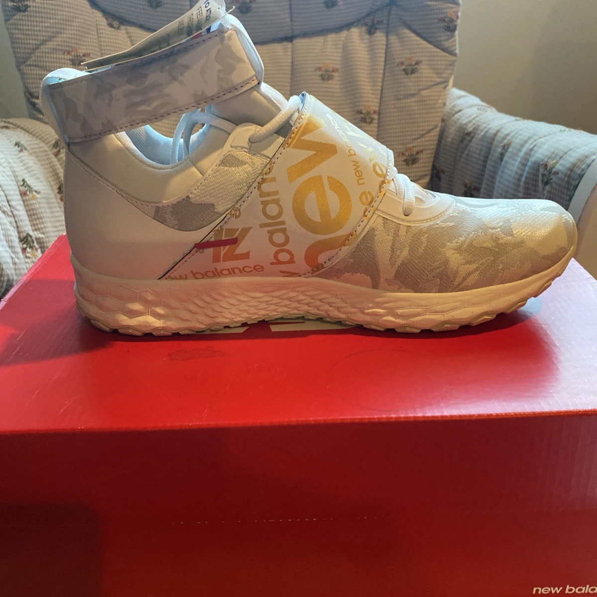 New Balance Lindor 1 White Gold Floral for Sale | Authenticity